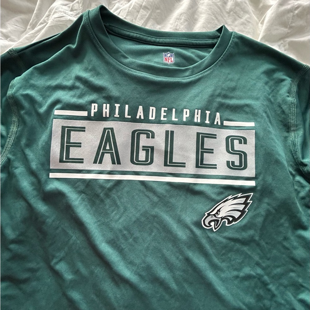 NFL Philadelphia Eagles long sleeve shirt. Small/8. No rips or stains. S/f home